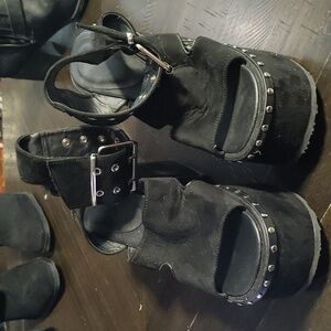 Demonia Camel-102 Sandals, US 11